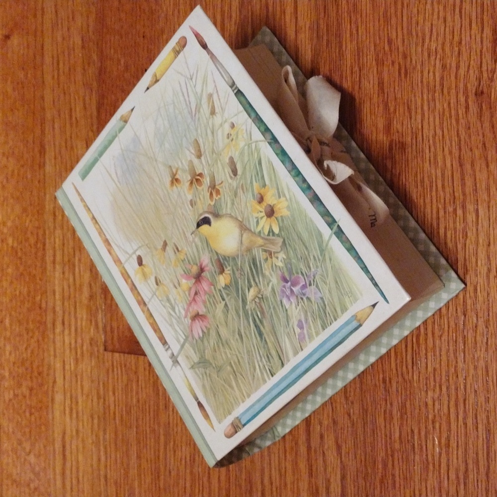 Marjolein Bastin by Hallmark Box with Yellow and Green Gingham and Bird Design
